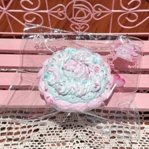 30000 Ayan Studio Pale Pink Donut (Gooey Clay Texture Series) / Ayan Studio 薄粉甜甜圈（黏糊泥）