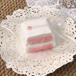 75008 Berry Cat Bakery Earl Grey Peach Square Mochi (Fluffy Cream Clay Texture Series) / 莓猫饼饼 伯爵红茶桃桃方糯米糍