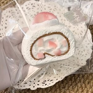 75010 Berry Cat Bakery Earl Grey Peach Swiss Roll (Cream Paste Clay Texture Series) / 莓猫饼饼 伯爵红茶桃桃瑞士卷
