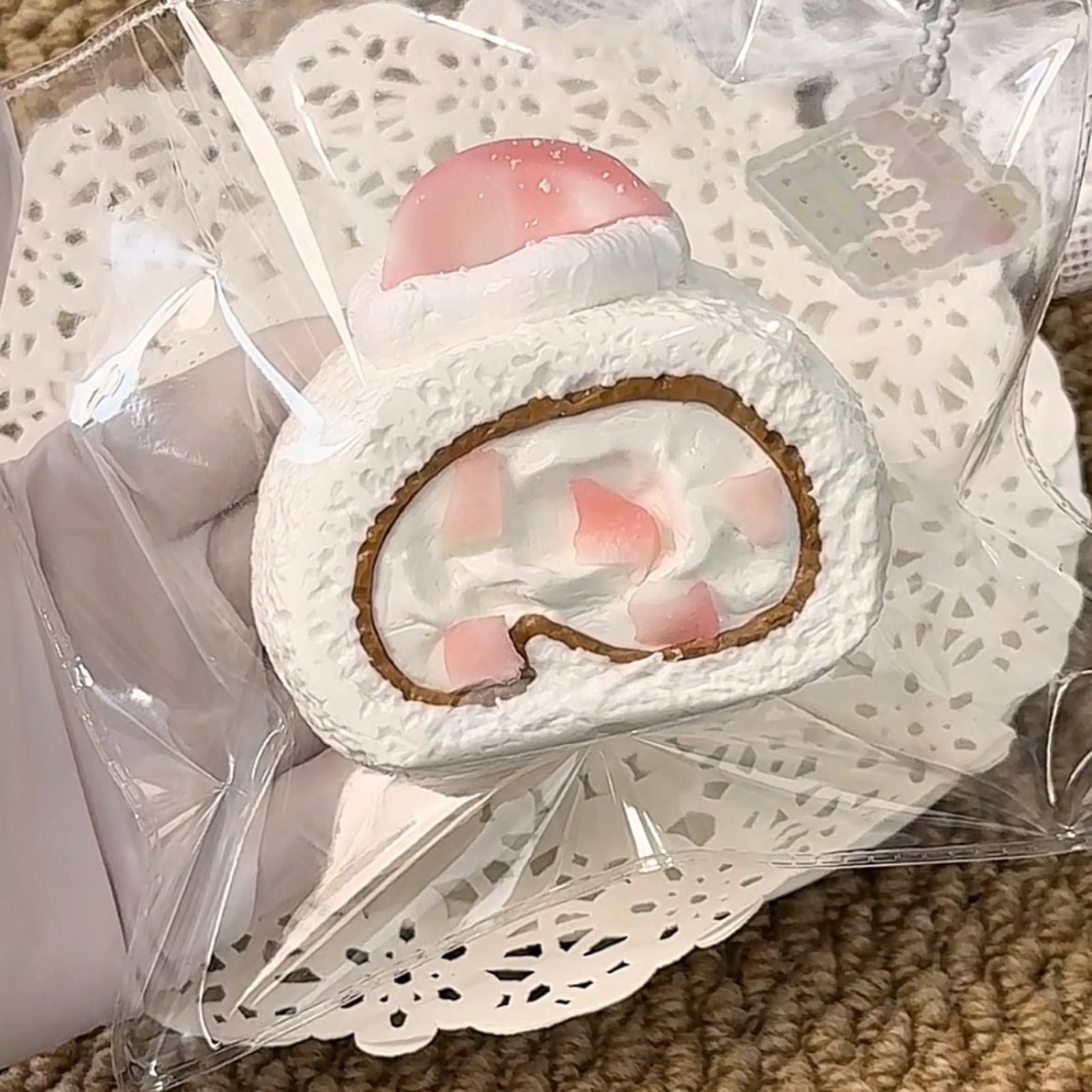 75010 Berry Cat Bakery Earl Grey Peach Swiss Roll (Cream Paste Clay Texture Series) / 莓猫饼饼 伯爵红茶桃桃瑞士卷