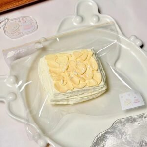 80010 CreamCat Almond Mille-Feuille (Cream Clay Texture Series) / 奶油猫 杏仁千层酥