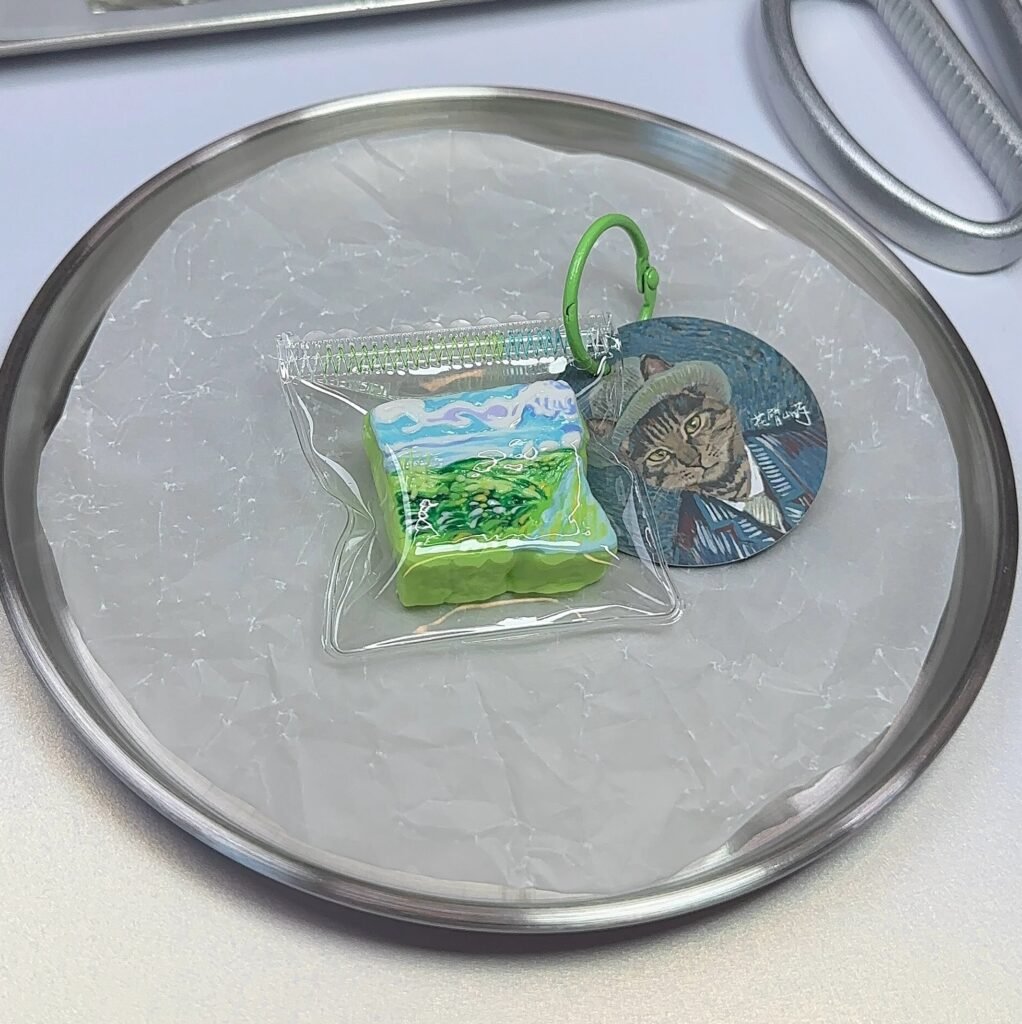 16007 Huabi Shanyao Wheatfield Bean Curd Charm - Mini 3.5 cm (Pure Clay Texture Series) / 花臂山药 迷你麦田豆干小挂件 3.5厘米(纯泥感触感系列)