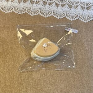 62016 Kaka Shop Squishy Wafer Triangle (Dry Cheese Texture Series) / kaka shop捏捏 威化三角