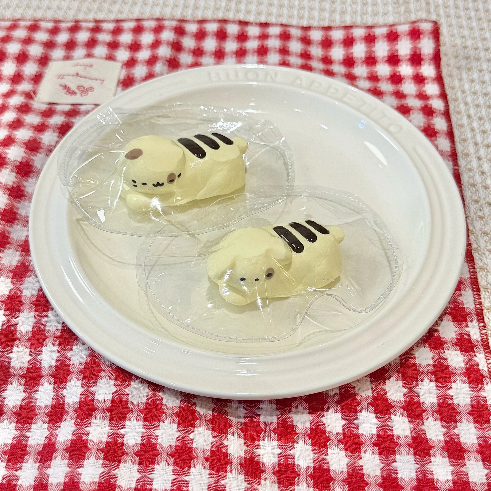 62041 Kaka Shop Squishy Baguette Bread Dog (Moldable Silicone Texture Series) / kaka shop捏捏 法棍面包狗
