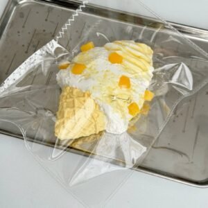 78001 Kira Squishy Mango Ice Cream / Kira捏捏 芒果冰淇淋