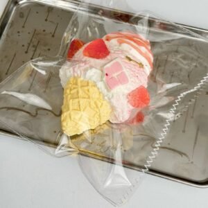 78002 Kira Squishy Strawberry Ice Cream / Kira捏捏 草莓冰淇淋