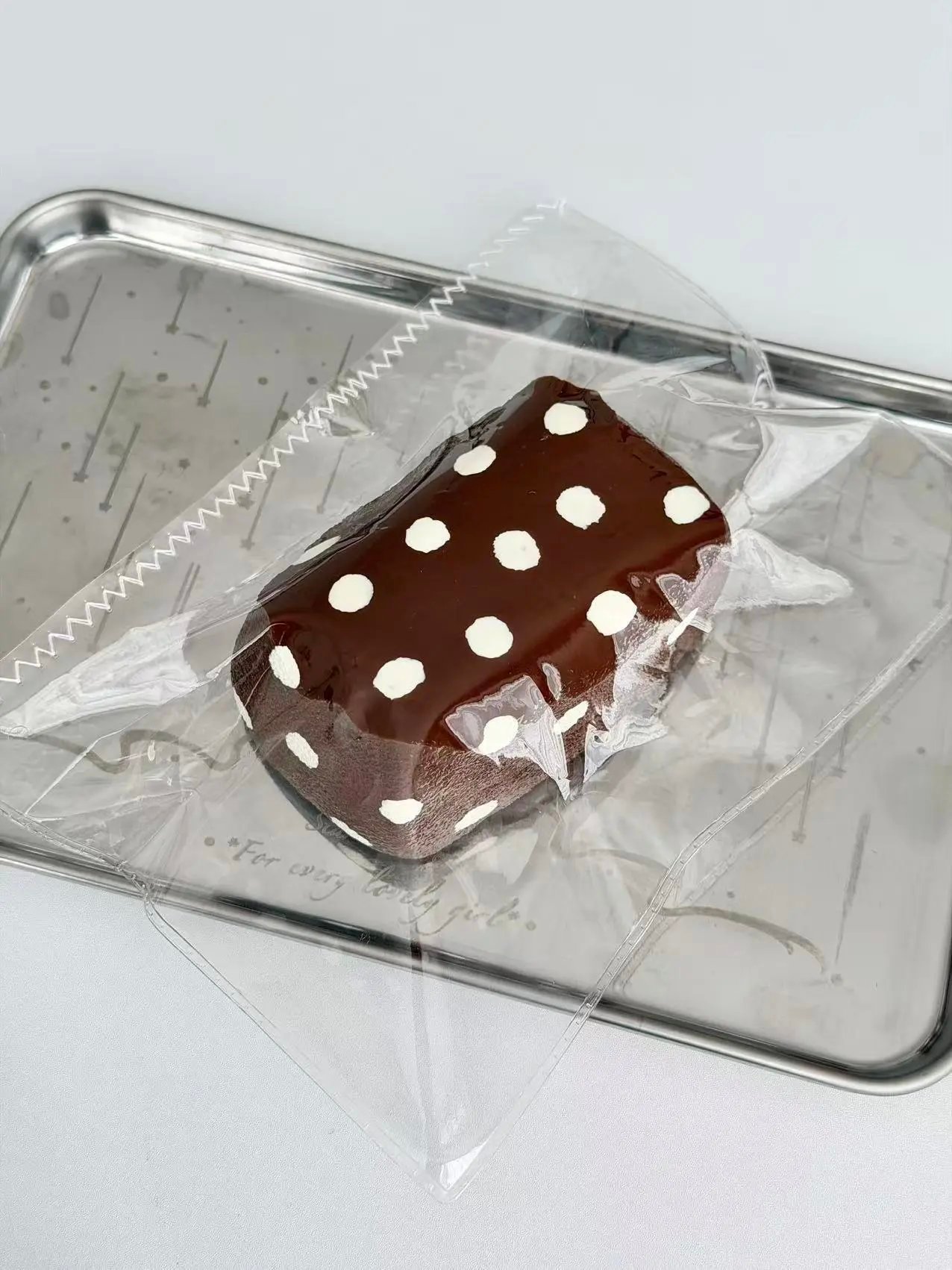 78012 Kira Squishy Chocolate Polka Dot Long Toast / Kira捏捏 巧克力波点长吐司