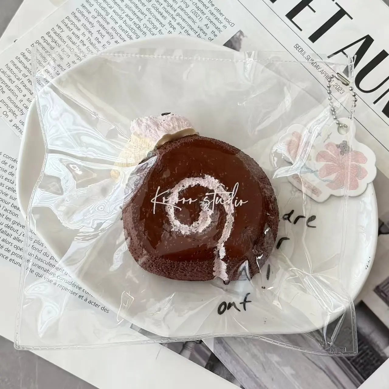 58006 Kooooo Studio Chocolate Swiss Roll (Gooey Clay Texture Series) / Kooooo Studio 巧克力瑞士卷