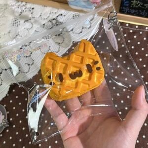 83021 Lxx Fairyland Waffle Mille-Feuille Kitty Cookie (Cotton Cream Texture Series) / Lxx捏捏fairyland 华夫千层猫猫饼（绵奶油）