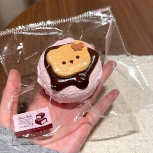 19004 Silence Studio Bear Berry Chocolate Cream Puff (Cream Clay Texture Series) / Silence Studio くまベリーチョコシュークリーム (クリームクレイ触感シリーズ)