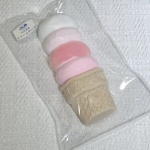 22000 Watermelon Four-Scoop Ice Cream - Peach (Cream Clay Texture Series) / 瓜瓜捏 4段アイスクリーム・ピーチ (クリームクレイ触感シリーズ)
