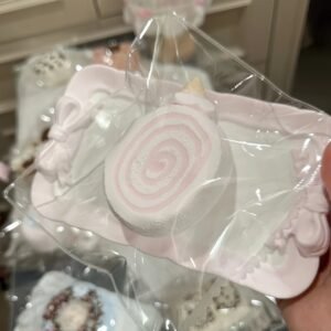 36001 Womei Zhao Le Nie Peach Cone Senbei (Glutinous Rice Clay Texture Series) / 我莓招了捏 蜜桃甜筒仙贝(糯米泥触感系列)