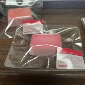20001 Xiao Chen Nie Honey Peach Cube / 小陳捏 水蜜桃キューブ
