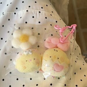 31002 Xiao Masheng Flocked Tiny Chick / 小麻生捏 裹绒小小鸡
