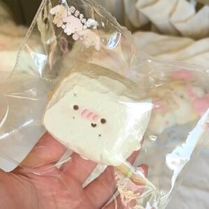 31006 Xiao Masheng Shy Tofu Block / 小麻生捏 羞羞豆腐块