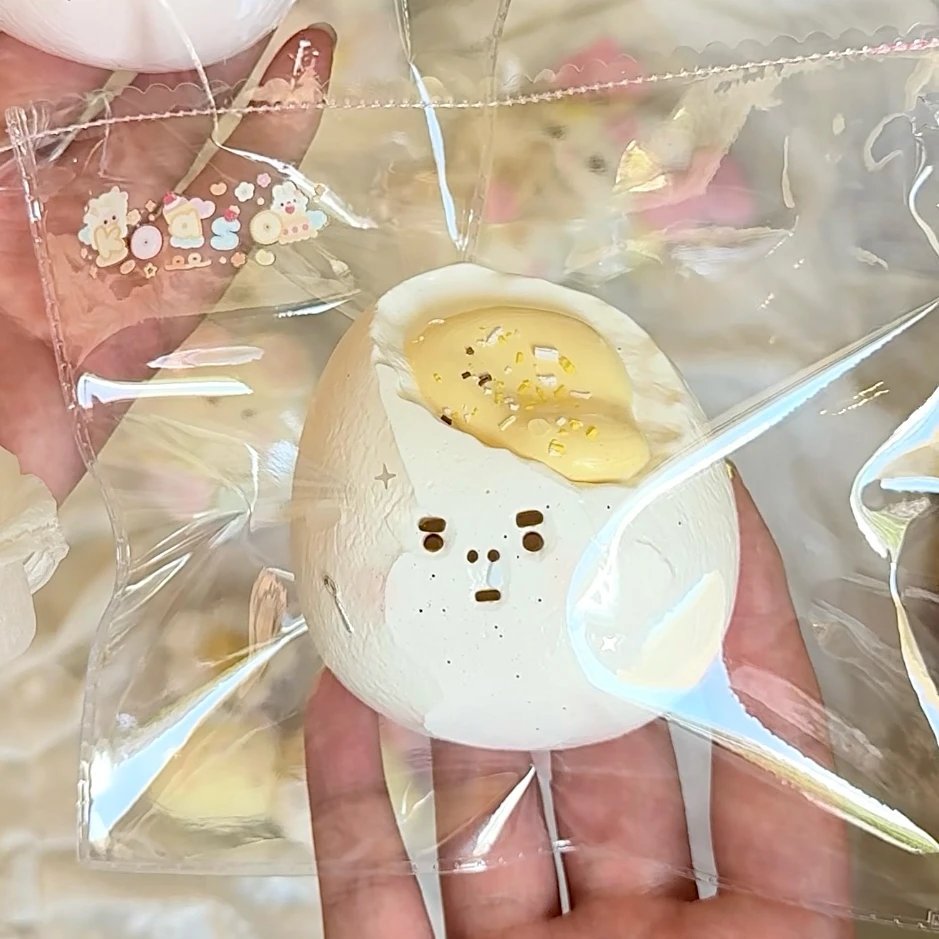 31011 Xiao Masheng Runny Nose Egg - Yellow / 小麻生捏 鼻涕蛋・黄