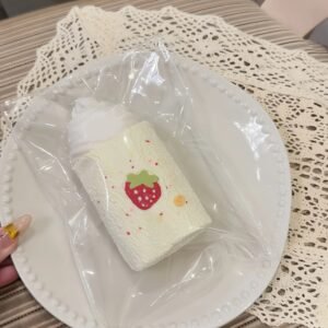 23000 Zzz Snow-Topped Strawberry Double Marshmallow (Sticky Rice Cake Clay Texture Series) / 转转捏 雪のせいちごダブルマシュマロ (もちクレイ触感シリーズ)