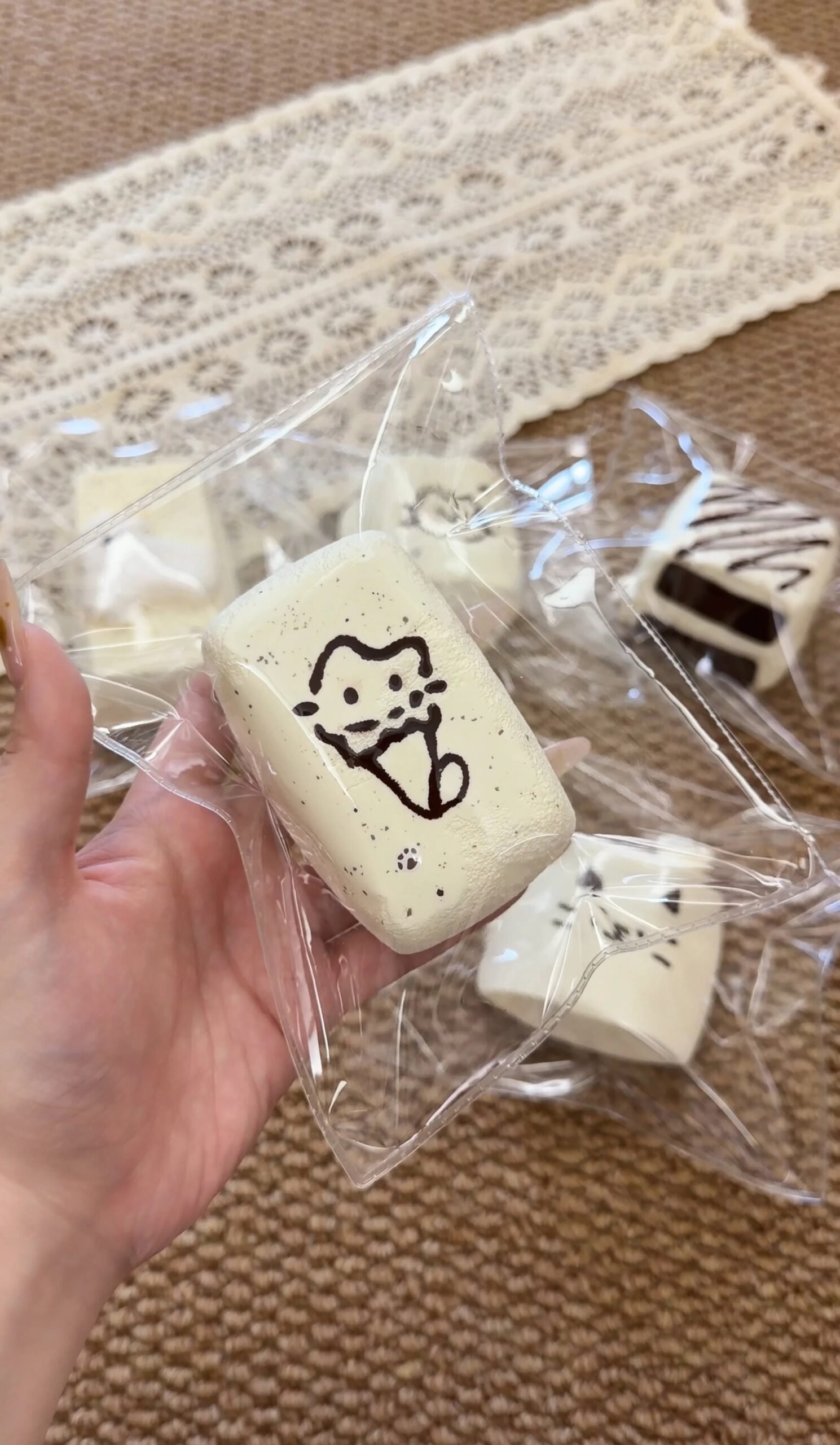 23004 Zzz Cat Ice Cream Cone Fluffy Brick (Fluffy Cream Clay Texture Series) / 转转捏 ねこアイスコーンふわふわブリック (ふわふわクリームクレイ触感シリーズ)