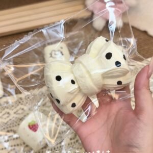 23009 Zzz Black and White Polka Dot Bow (Dry Cream Clay Texture Series) / 转转捏 白黒水玉リボン (ドライクリームクレイ触感シリーズ)