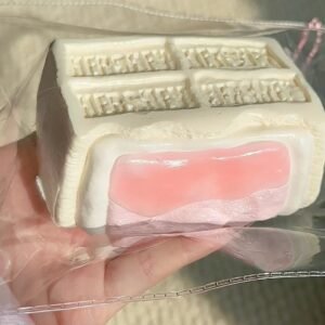 6011 Romantic Gardener Strawberry Lava White Chocolate / 浪漫园丁 いちごとろけるホワイトチョコ