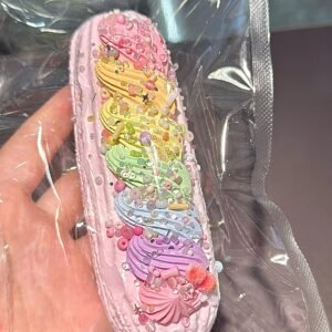 9002 ZHIZHI Rainbow Series Long Cream Puff (Sticky Clay Texture Series) / ZHIZHI レインボーシリーズ ロングシュークリーム (ねばりクレイ触感シリーズ)