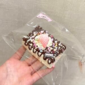 4310 Rainbow Chocolate Strawberry Short Toast (Milk Candy Texture Series) / レインボーチョコいちごショートトースト (ミルクキャンディ触感シリーズ)