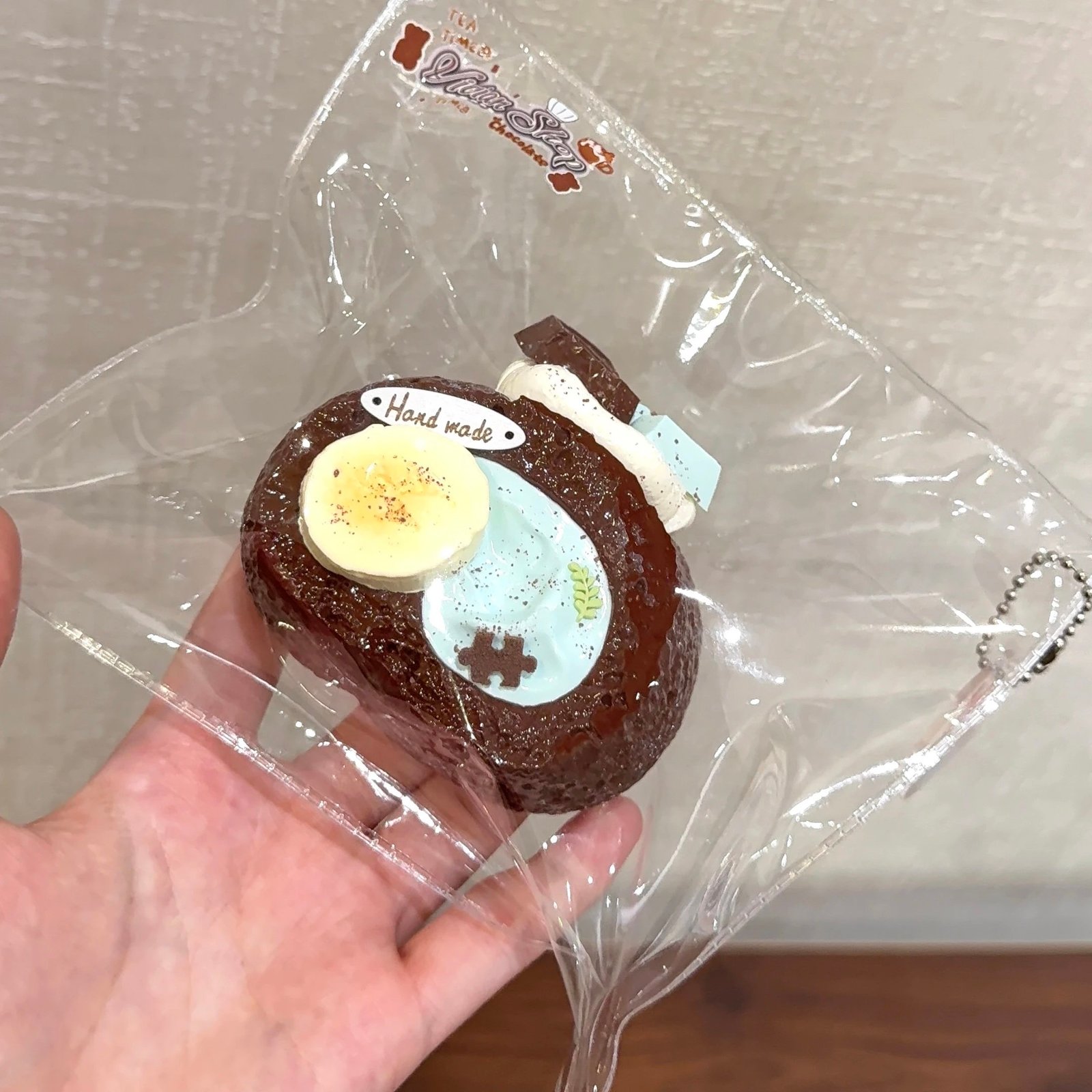 4203 Sea Salt Banana Swiss Roll (Light Cream Texture Series) / シーソルトバナナスイスロール (ライトクリーム触感シリーズ)