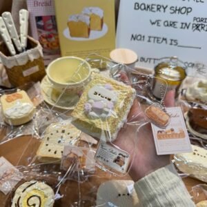 152007 Chen Kevin Decorated Cat Waffle Cake (Cream Clay Texture Series) / Chen凯文 裱花猫咪华夫蛋糕 (乳膏触感系列)