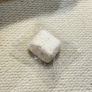 161002 Chidiao Suanzha Tofu Cube (Milk Cake Clay Texture Series) / 吃掉酸楂 豆腐(奶糕泥触感系列)