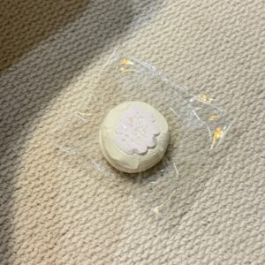 161015 Chidiao Suanzha Pale Yellow Round Cake (Pure Clay Texture Series) / 吃掉酸楂 淡黄小圆(纯泥触感系列)