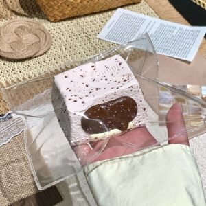 87007 Cream Qiaoyi Strawberry Filled Chocolate (Milk Cake Clay Texture Series) / 奶油乔一 いちごフィリングチョコレート (ミルクケーキクレイ触感シリーズ)