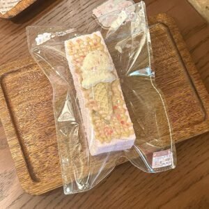 164012 CuteMoment Strawberry Milk Tea Long Toast (Dry Cream Clay Texture Series) / CuteMoment 草莓奶茶长吐司(干奶油触感系列)