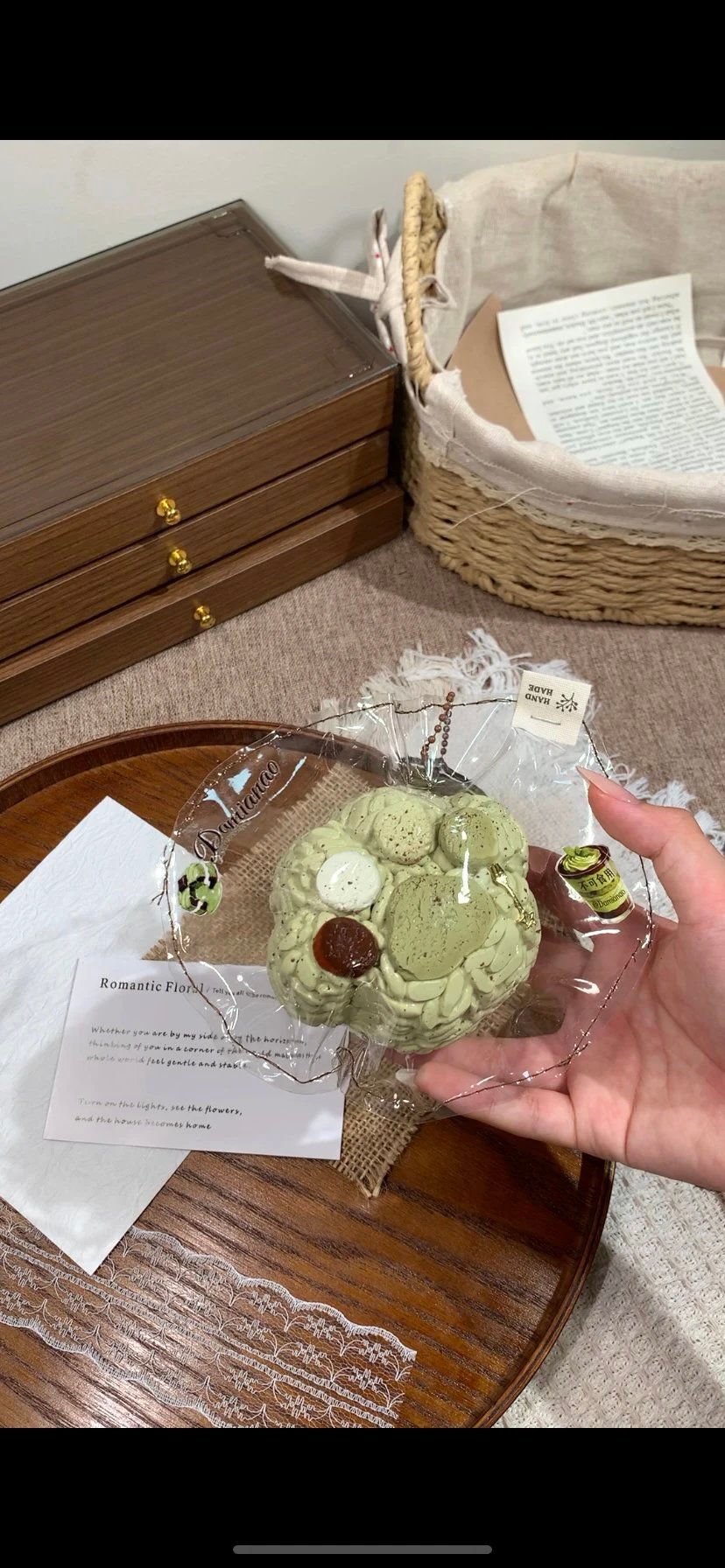 157001 Da Mianao Matcha Cat Paw / Da棉袄 抹茶猫爪
