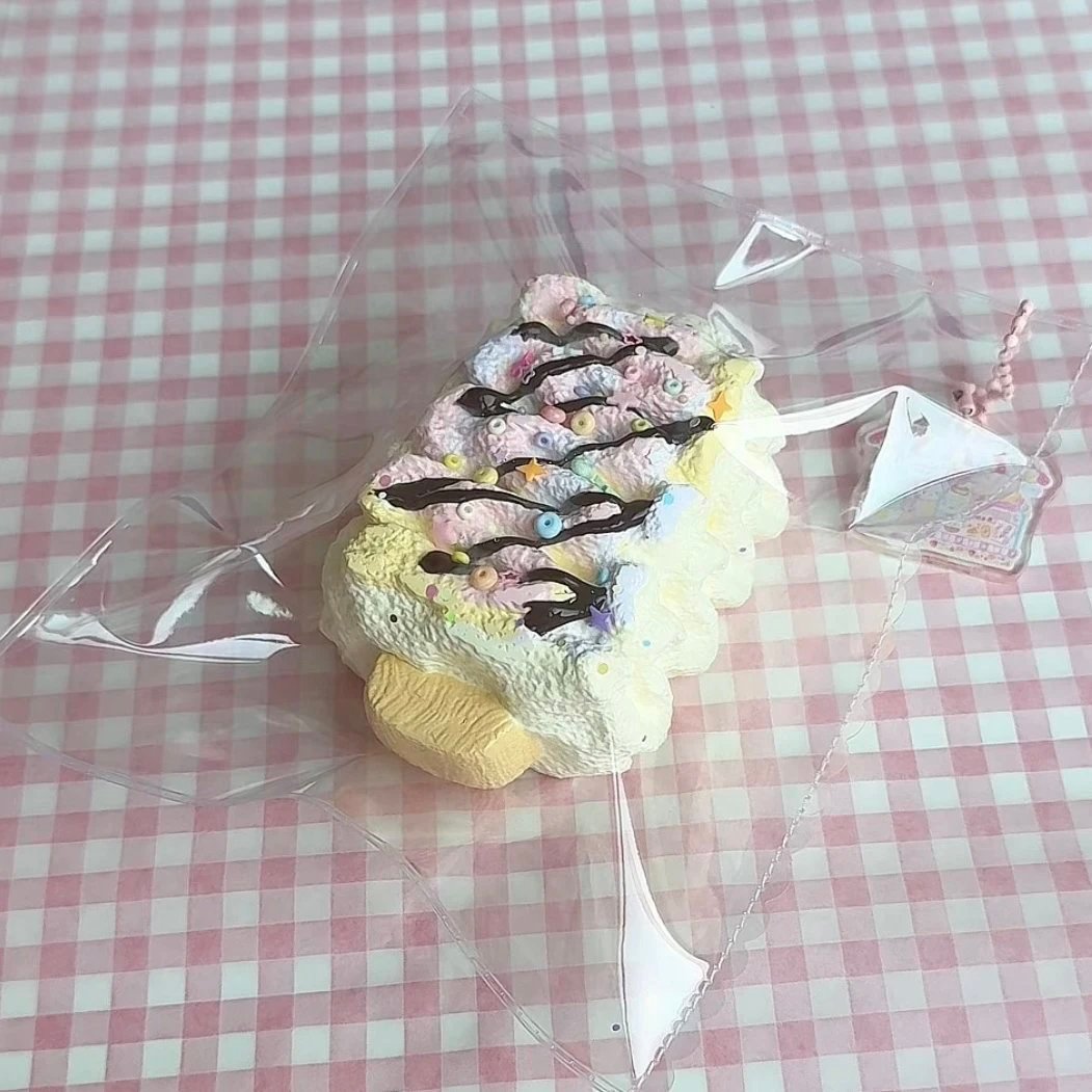111008 DollCat Twist Ice Cream Bar (Dense Clay Texture Series) / DollCat玩偶猫 ツイストアイスバー (高密度クレイ触感シリーズ)
