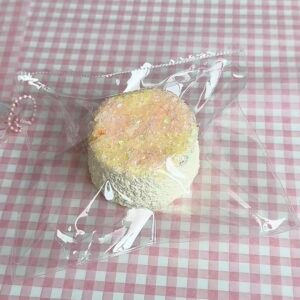 111044 DollCat Peach Crumble Round Toast (Dense Clay Texture Series) / DollCat玩偶猫 ピーチクランブル丸トースト (高密度クレイ触感シリーズ)