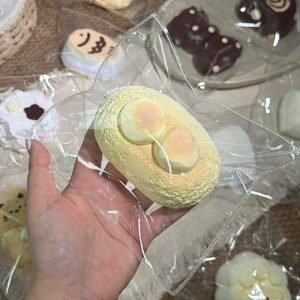 147004 Daxiaojie Handcraft Soy Milk Senbei Toast (Rich Cream Clay Texture Series) / 大小姐家手作馆 豆乳仙贝吐司 (醇奶油泥触感系列)
