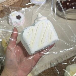 147015 Daxiaojie Handcraft Snow Top Double Toast (Rich Cream Clay Texture Series) / 大小姐家手作馆 雪顶双层吐司 (醇奶油泥触感系列)