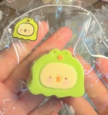206033 Ganbugan Nie Mini Frog Chick / 敢不敢捏 mini呱呱鸡