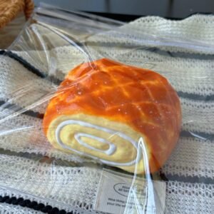 154025 GengGe Studio Original Pineapple Steamed Roll Bread (Thick Cream Clay Texture Series) / GengGe Studio 原味菠萝花卷面包 (厚奶油泥触感系列)