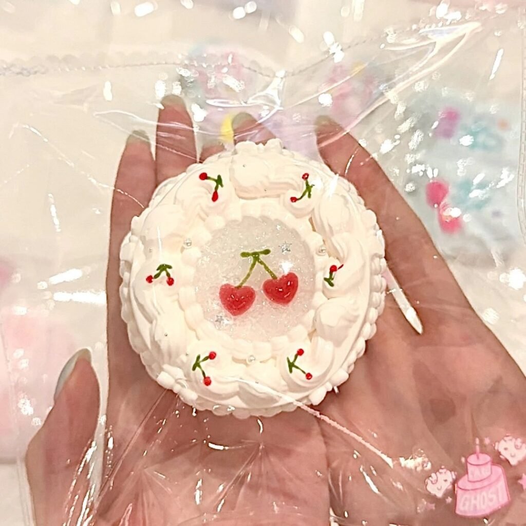 Ghost Cake Squishy