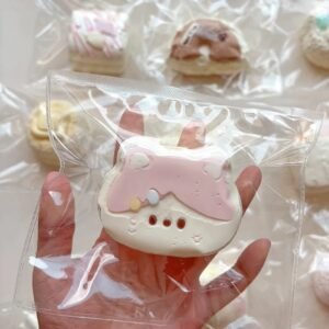 169001 Hello Xiaoxin Kitten Pancake (Soft Cream Clay Texture Series) / Hello小新 小猫松饼(绵奶油触感系列)