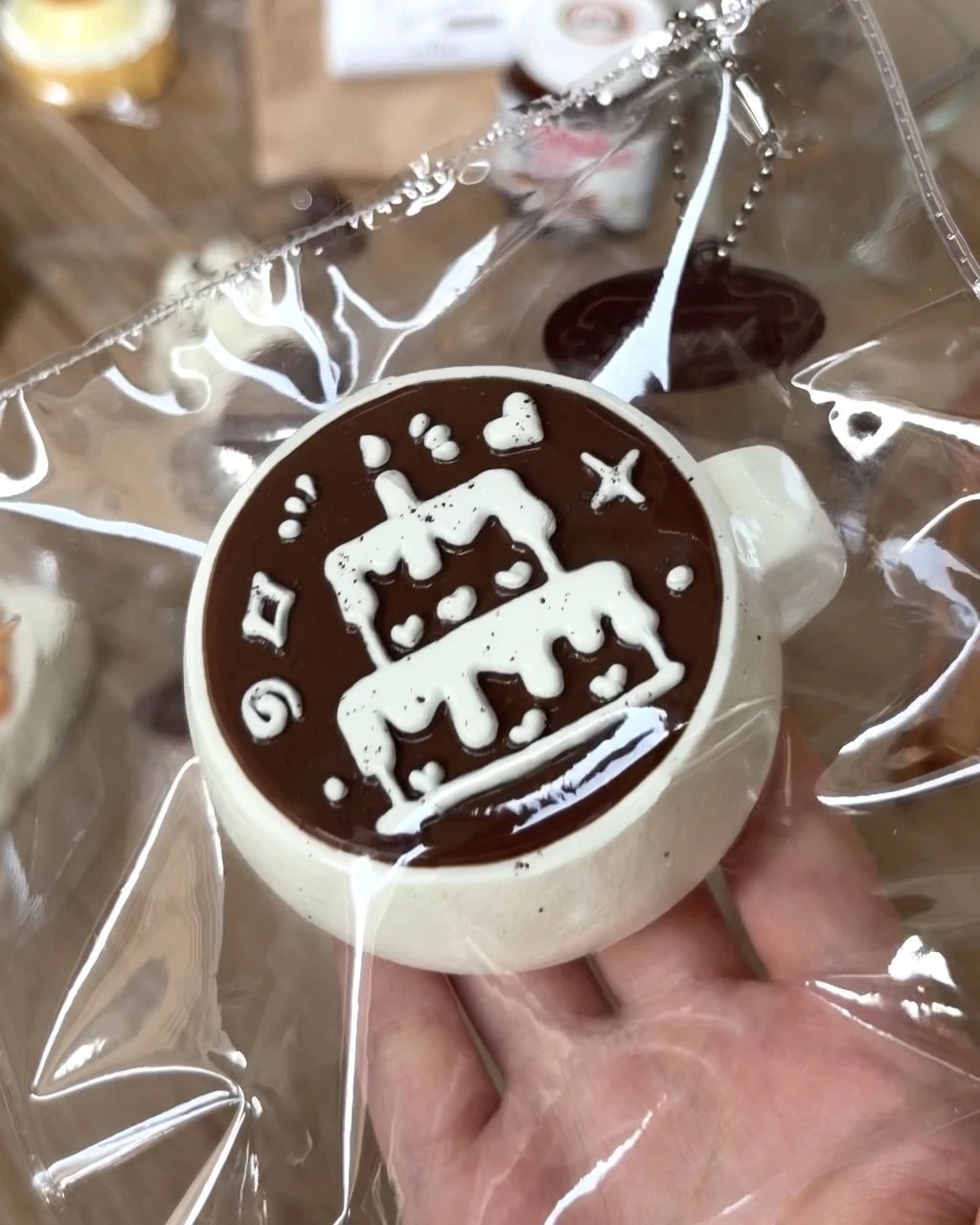 191001 iDough Birthday Cake Latte (Sticky Cream Texture Series) / iDough 生日蛋糕拿铁(糯奶油触感系列)