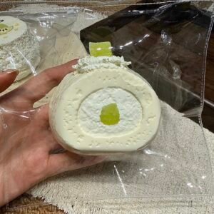 105009 JunBao Melon Swiss Roll (Milk Cake Clay 2.0 Texture Series) / JunBao メロンロールケーキ (ミルクケーキクレイ2.0触感シリーズ)