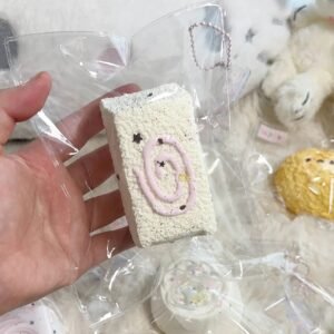 100006 Kakaco Swirl Soft Toast (Thick Cream Texture Series) / 烤肉酱kakaco くるくるソフトトースト (濃厚クリーム触感シリーズ)