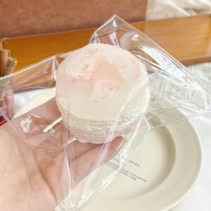 89026 Kaka Jiang Squishy Peach Cake (Dry Cheese Texture Series) / 咔咔酱捏捏 ピーチケーキ (ドライチーズ触感シリーズ)