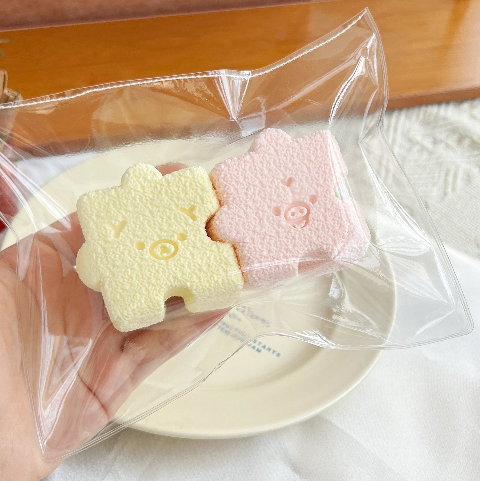 89034 Kaka Jiang Squishy Pink and Yellow Bear Puzzle (Dry Cheese Texture Series) / 咔咔酱捏捏 ピンク&イエローベアパズル (ドライチーズ触感シリーズ)