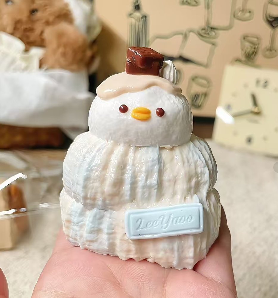 188096 LeeYaoo Blue Duck (Soft Cream Texture Series) / 犁垚 蓝色鸭鸭(绵绵奶油触感系列)