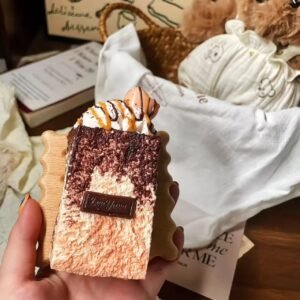 188127 LeeYaoo 9.9 Special Milk Tea - Old Mold (Soft Cream Texture Series) / 犁垚 9.9特价奶茶（旧模具）（绵绵奶油触感系列）