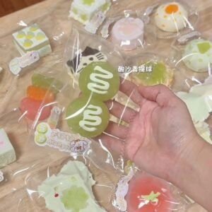 47029 Mango Sour Sand Green Grape Ball (Dry Resistance Clay Texture Series) / 芒狗狗 酸沙青提球(干阻泥触感系列)