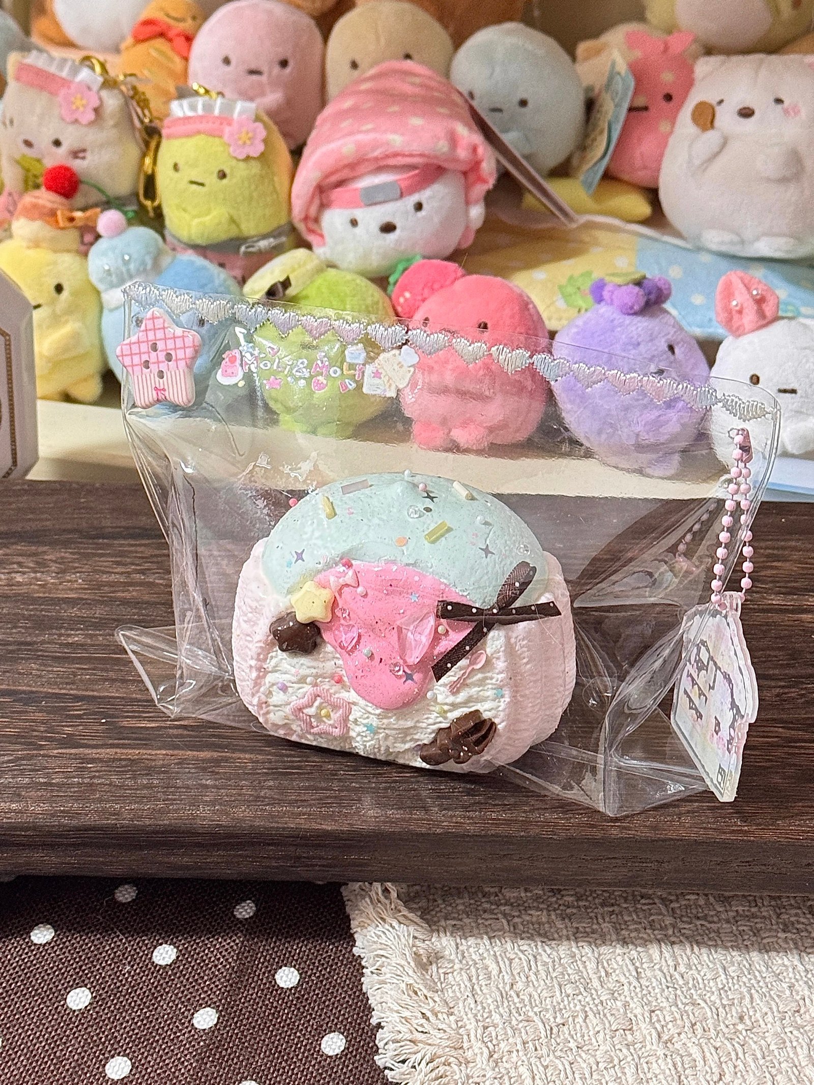 91000 Moli & Moli Mint Chocolate Berry Cake Tart (Cream Paste Texture Series) / Moli&Moli捏捏 ミントチョコベリーケーキタルト (クリームペースト触感シリーズ)